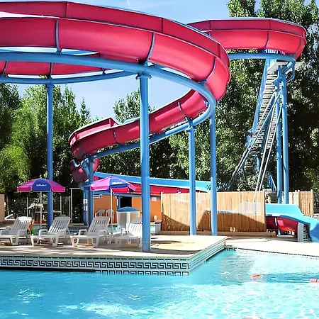 A Avec Piscine Partagee Valras-Plage